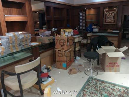 Commercial Retail showroom shop for Sale